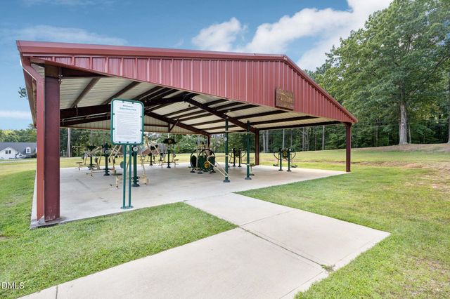 22 Carriage Circle, Louisburg, NC 27549