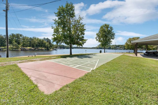 22 Carriage Circle, Louisburg, NC 27549