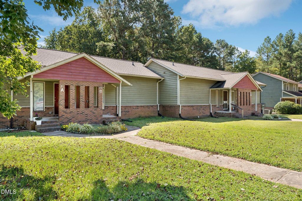 22 Carriage Circle, Louisburg, NC 27549