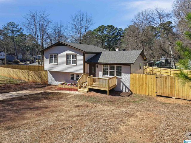 5200 HICKORY DRIVE NE, Pinson, AL 35126