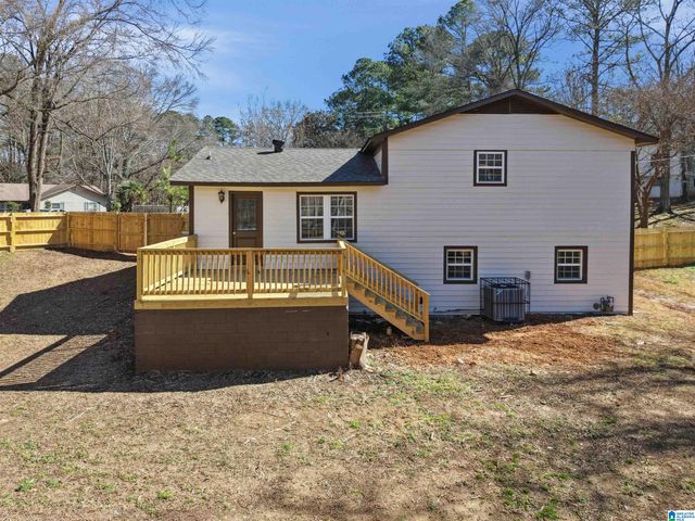 5200 HICKORY DRIVE NE, Pinson, AL 35126