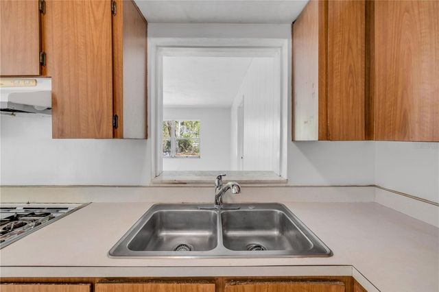 546 CAMBRIDGE CIRCLE, South Daytona, FL 32119