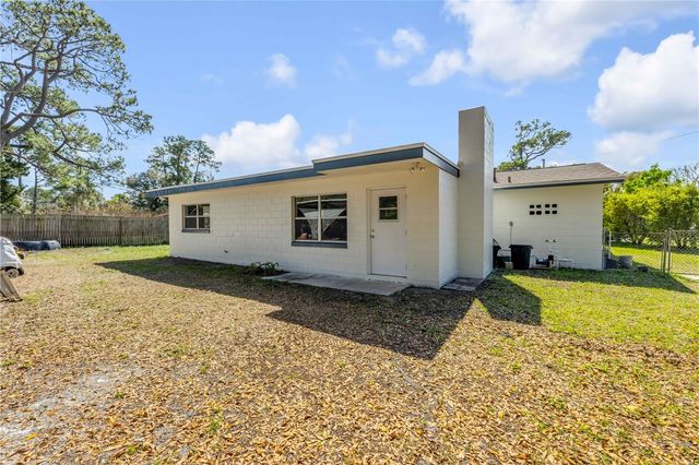 546 CAMBRIDGE CIRCLE, South Daytona, FL 32119