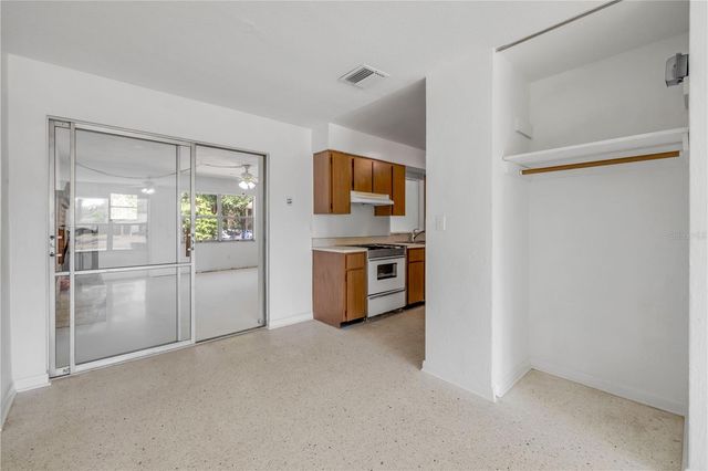 546 CAMBRIDGE CIRCLE, South Daytona, FL 32119