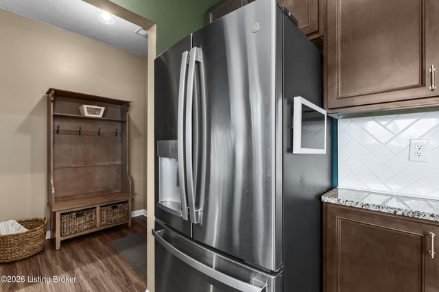 103 Wildflower Ct, Mt Washington, KY 40047