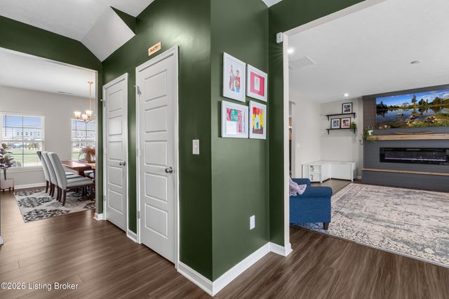 103 Wildflower Ct, Mt Washington, KY 40047