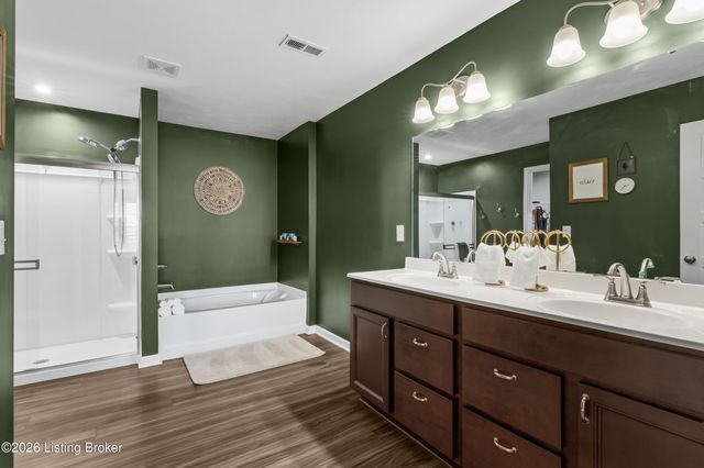 103 Wildflower Ct, Mt Washington, KY 40047