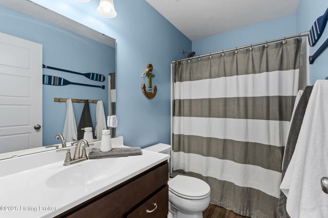 103 Wildflower Ct, Mt Washington, KY 40047