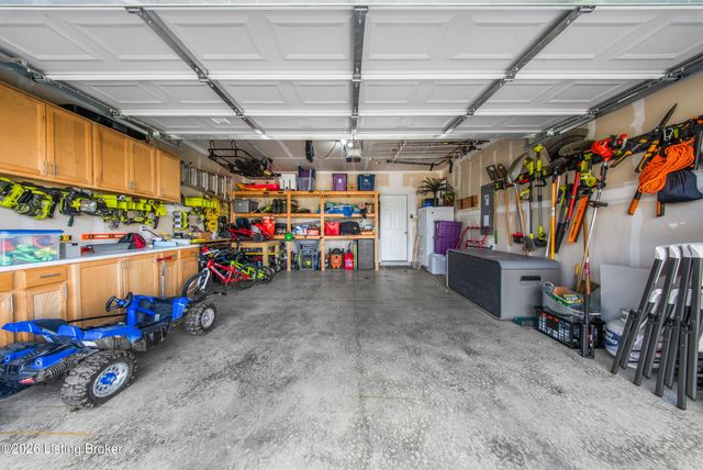 103 Wildflower Ct, Mt Washington, KY 40047