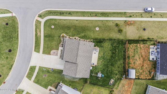 103 Wildflower Ct, Mt Washington, KY 40047