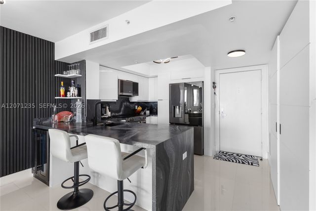 1800 Sunset Harbour Dr 2409, Miami Beach, FL 33139