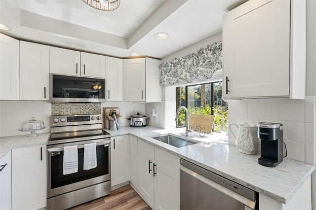 3024 LANDMARK BOULEVARD 601, Palm Harbor, FL 34684