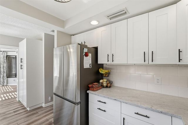 3024 LANDMARK BOULEVARD 601, Palm Harbor, FL 34684