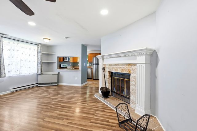7 Chestnut Circle, Merrimack, NH 03054