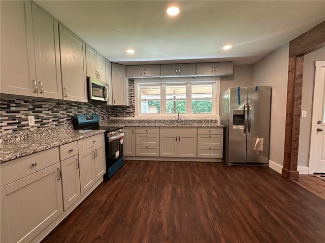 6538 N Sweetwater Road, Lithia Springs, GA 30122