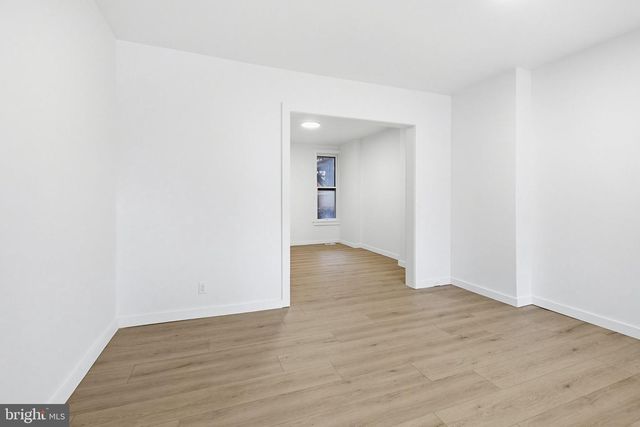 818 W KING ST, York, PA 17403