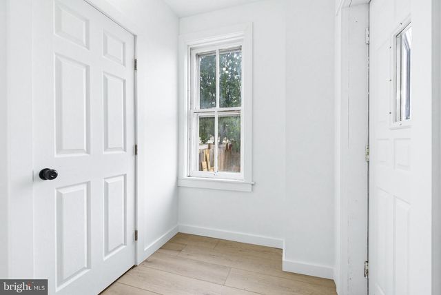 818 W KING ST, York, PA 17403