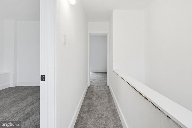 818 W KING ST, York, PA 17403