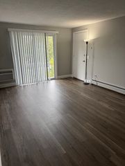247 Park St 22, North Attleboro, MA 02760