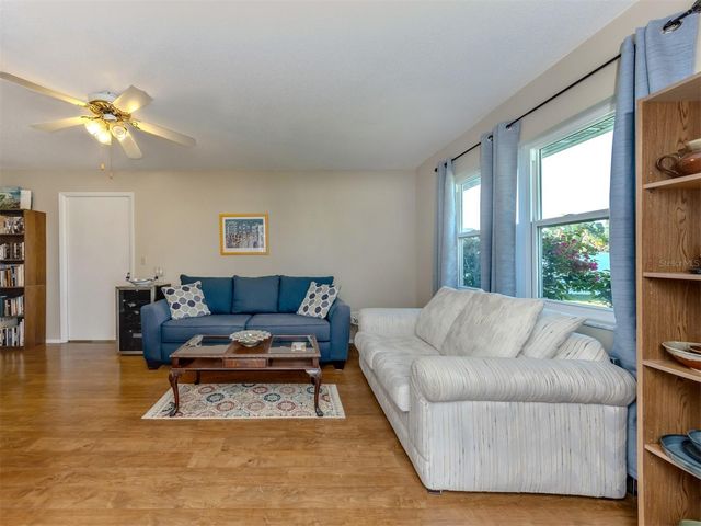 1345 PINE NEEDLE ROAD, Venice, FL 34285