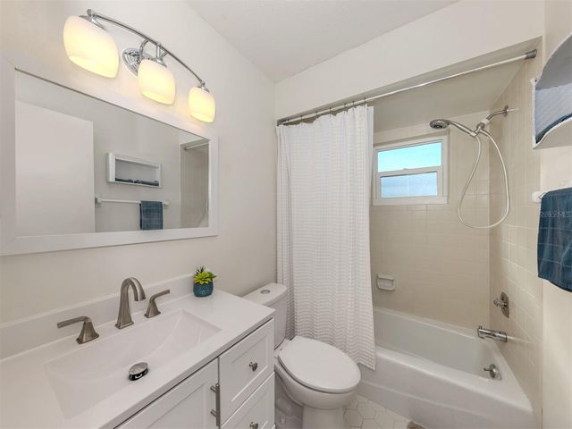 1345 PINE NEEDLE ROAD, Venice, FL 34285