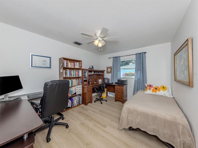 1345 PINE NEEDLE ROAD, Venice, FL 34285