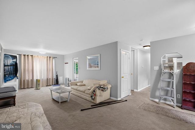 306 TOMPKINS LN, Waldorf, MD 20602