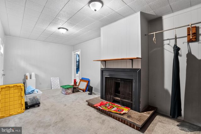306 TOMPKINS LN, Waldorf, MD 20602