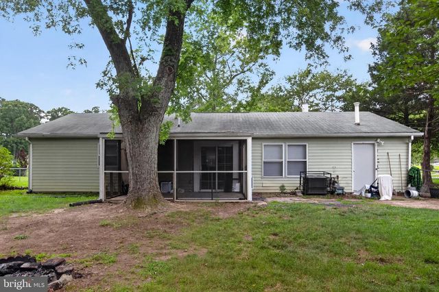 306 TOMPKINS LN, Waldorf, MD 20602