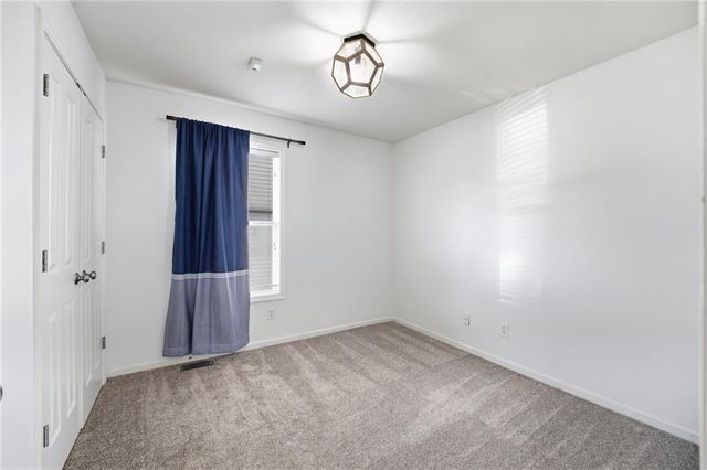 1104 NW 91st Terrace, Kansas City, MO 64155
