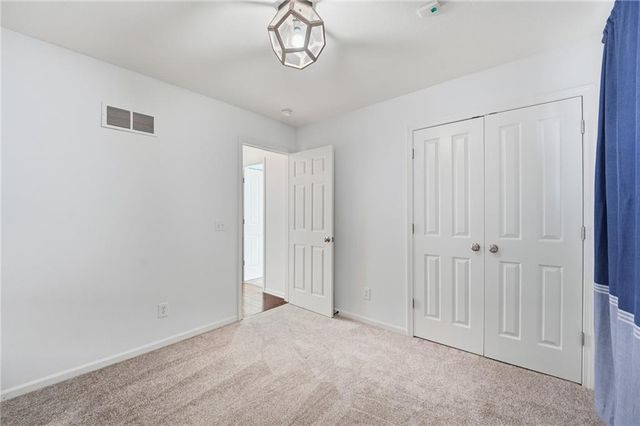 1104 NW 91st Terrace, Kansas City, MO 64155
