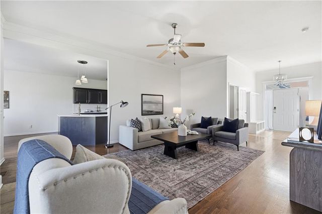 1104 NW 91st Terrace, Kansas City, MO 64155