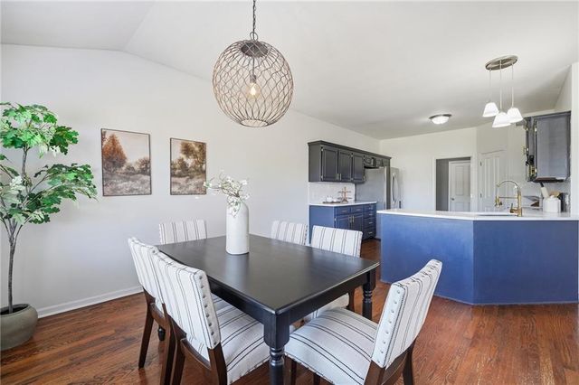 1104 NW 91st Terrace, Kansas City, MO 64155