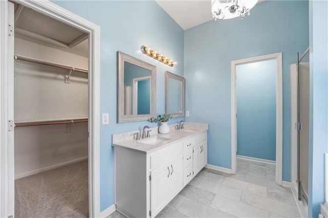 1104 NW 91st Terrace, Kansas City, MO 64155