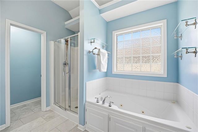 1104 NW 91st Terrace, Kansas City, MO 64155