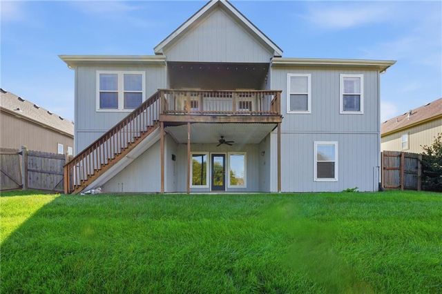 1104 NW 91st Terrace, Kansas City, MO 64155