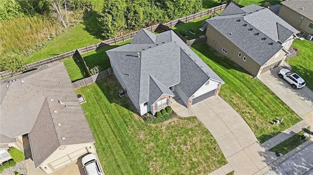 1104 NW 91st Terrace, Kansas City, MO 64155
