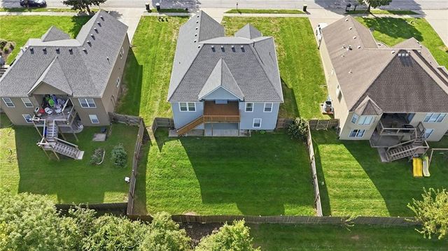 1104 NW 91st Terrace, Kansas City, MO 64155