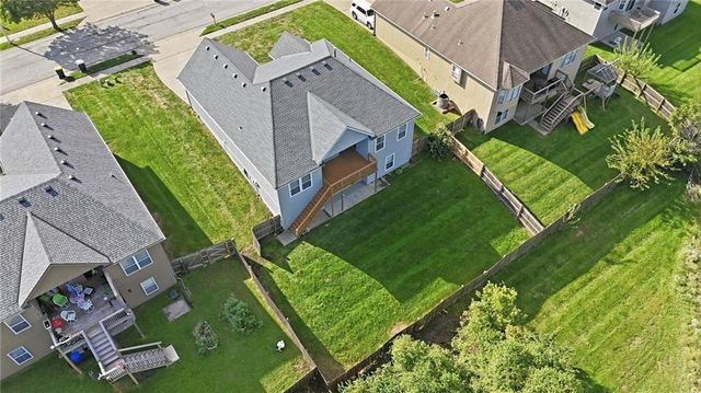 1104 NW 91st Terrace, Kansas City, MO 64155