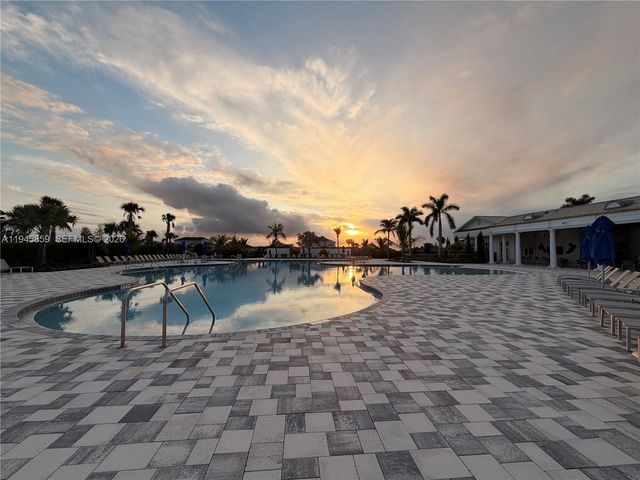 12422 SW Rimini Way, Port St. Lucie, FL 34987