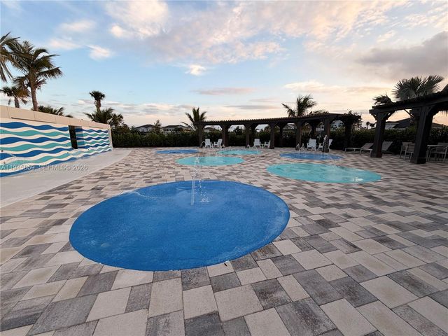 12422 SW Rimini Way, Port St. Lucie, FL 34987