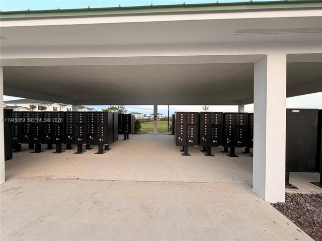 12422 SW Rimini Way, Port St. Lucie, FL 34987