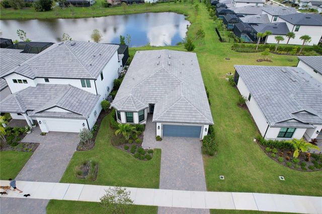 10383 MADDOX LANE, Bonita Springs, FL 34135