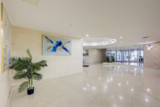 102-30 Queens Boulevard 2H, Forest Hills, NY 11375