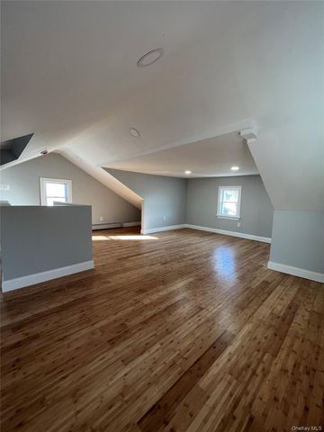 24030 141st Avenue 2, Rosedale, NY 11422