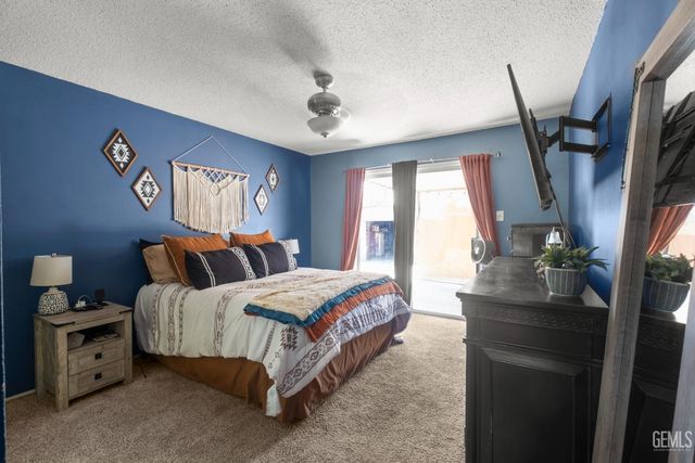 3417 Dell Court, Bakersfield, CA 93304