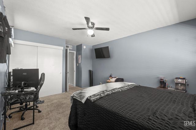 3417 Dell Court, Bakersfield, CA 93304