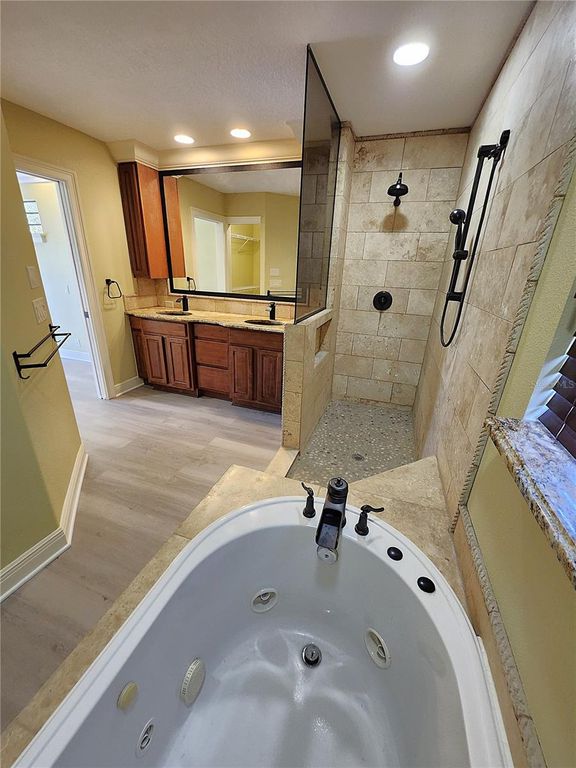 Image 36 of property listing at 3161 DAPHNE ROAD, North Port, FL 34288