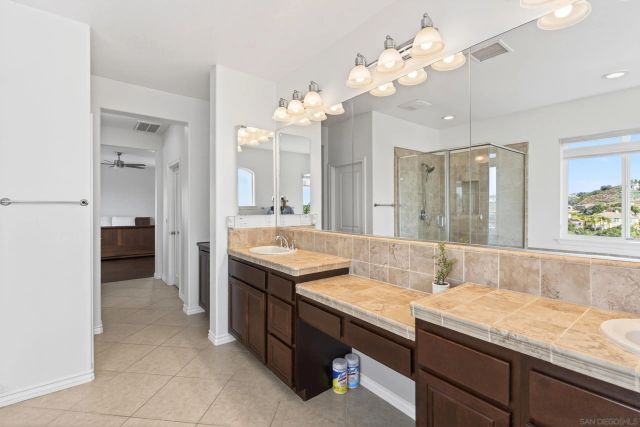45734 Corte Mislanca, Temecula, CA 92592