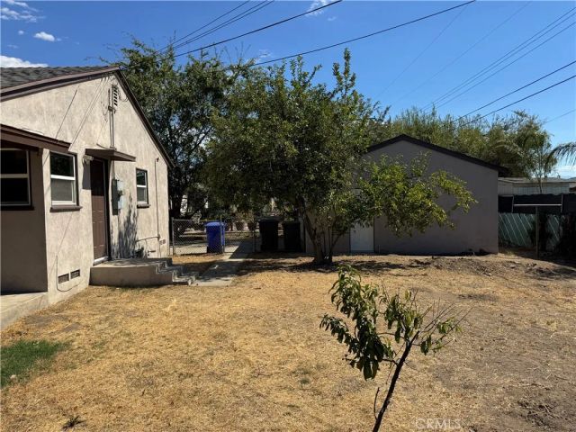 25531 18th, San Bernardino, CA 92404